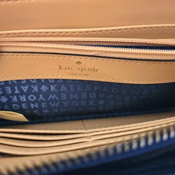 Kate Spade Grand Street Leyton Dark Blue Leather Wristlet Wallet L Zip - Picture 10 of 12